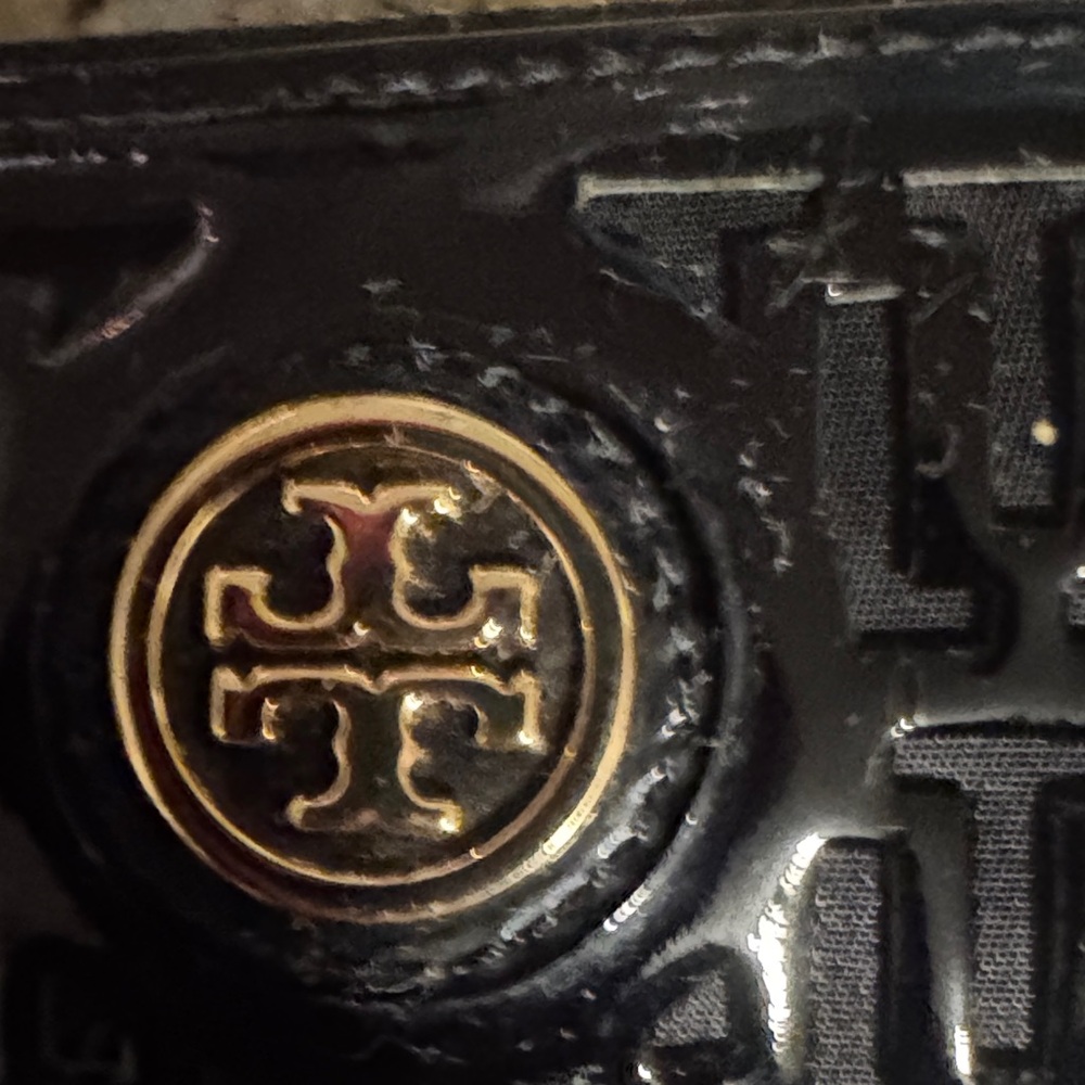 Tory Burch Black and Gold Embossed Wallet - Picture 10 of 10